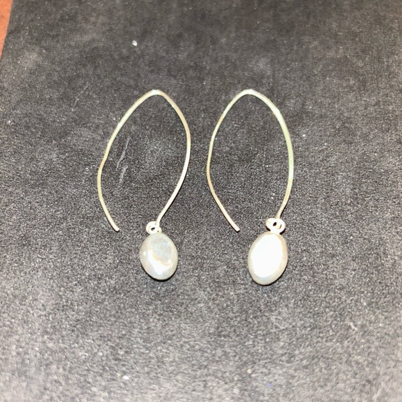 Silpada Accessories - Silpada Sterling Silver Just Dropping in earrings